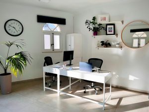 Compassionate In-Home Senior Care for Lauderdale: A Trusted Path to Peace of Mind